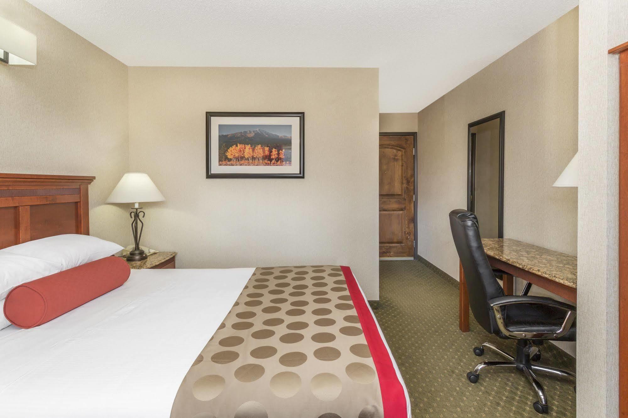 Ramada By Wyndham Frisco Exterior foto